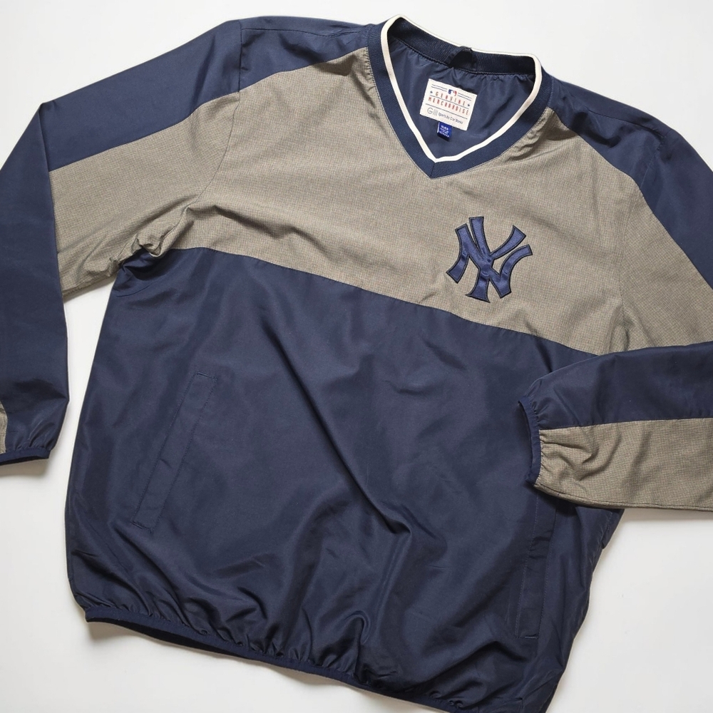 G-III Carl Banks New York Yankees Clutch Hitter Pullover Jacket XL (25" X 28.5")